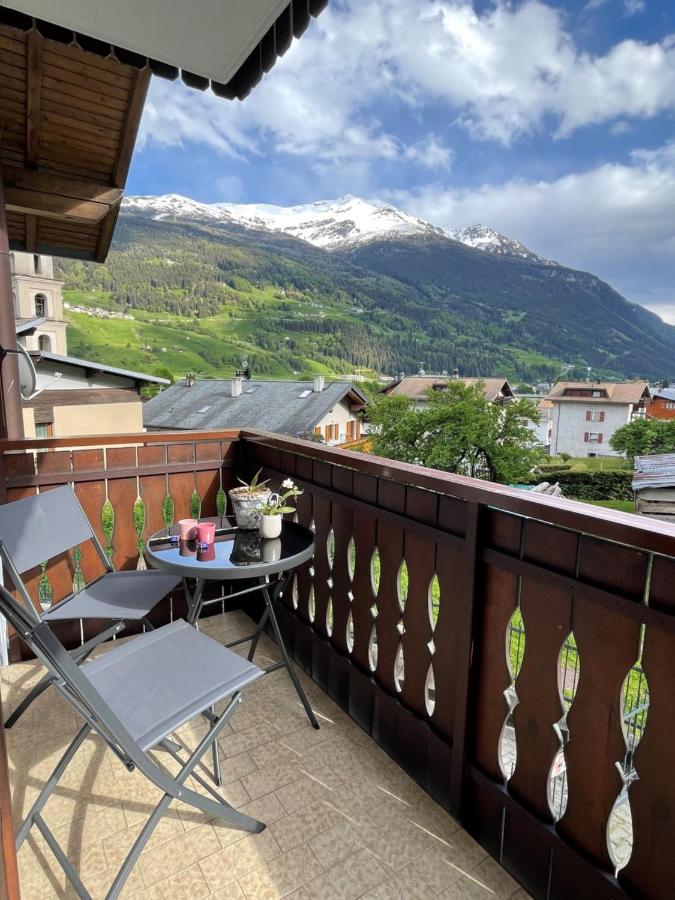 Residence S Lucia - Appartamenti Alle Porte Di Bormio Valdisotto Exterior foto