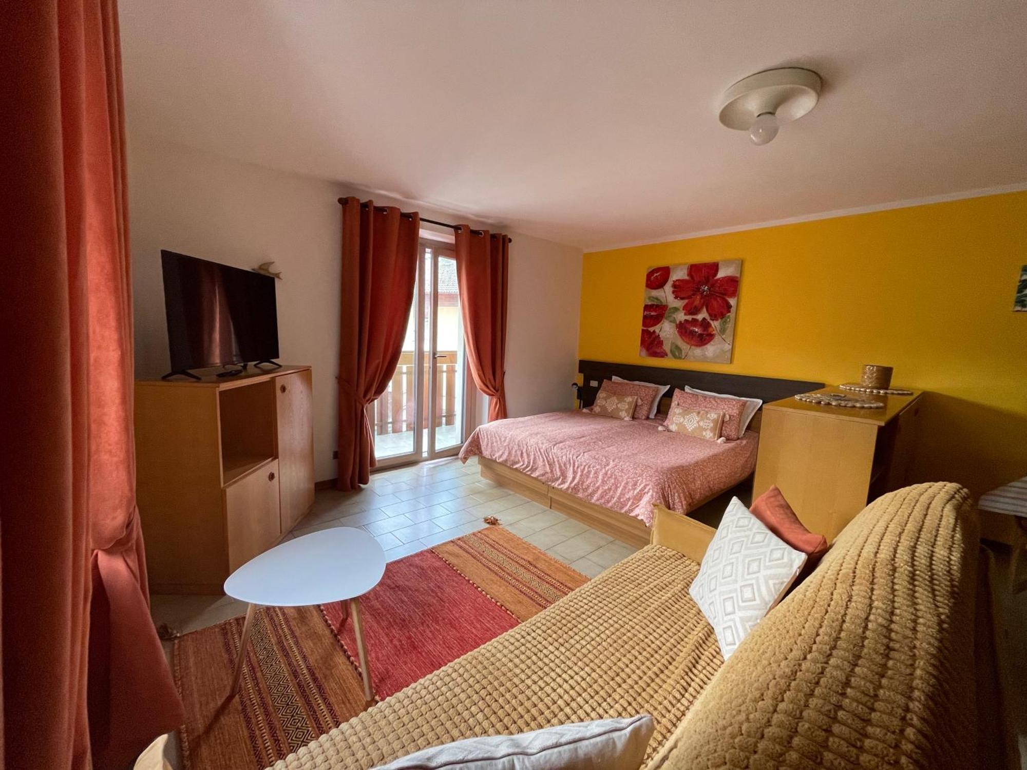 Residence S Lucia - Appartamenti Alle Porte Di Bormio Valdisotto Exterior foto