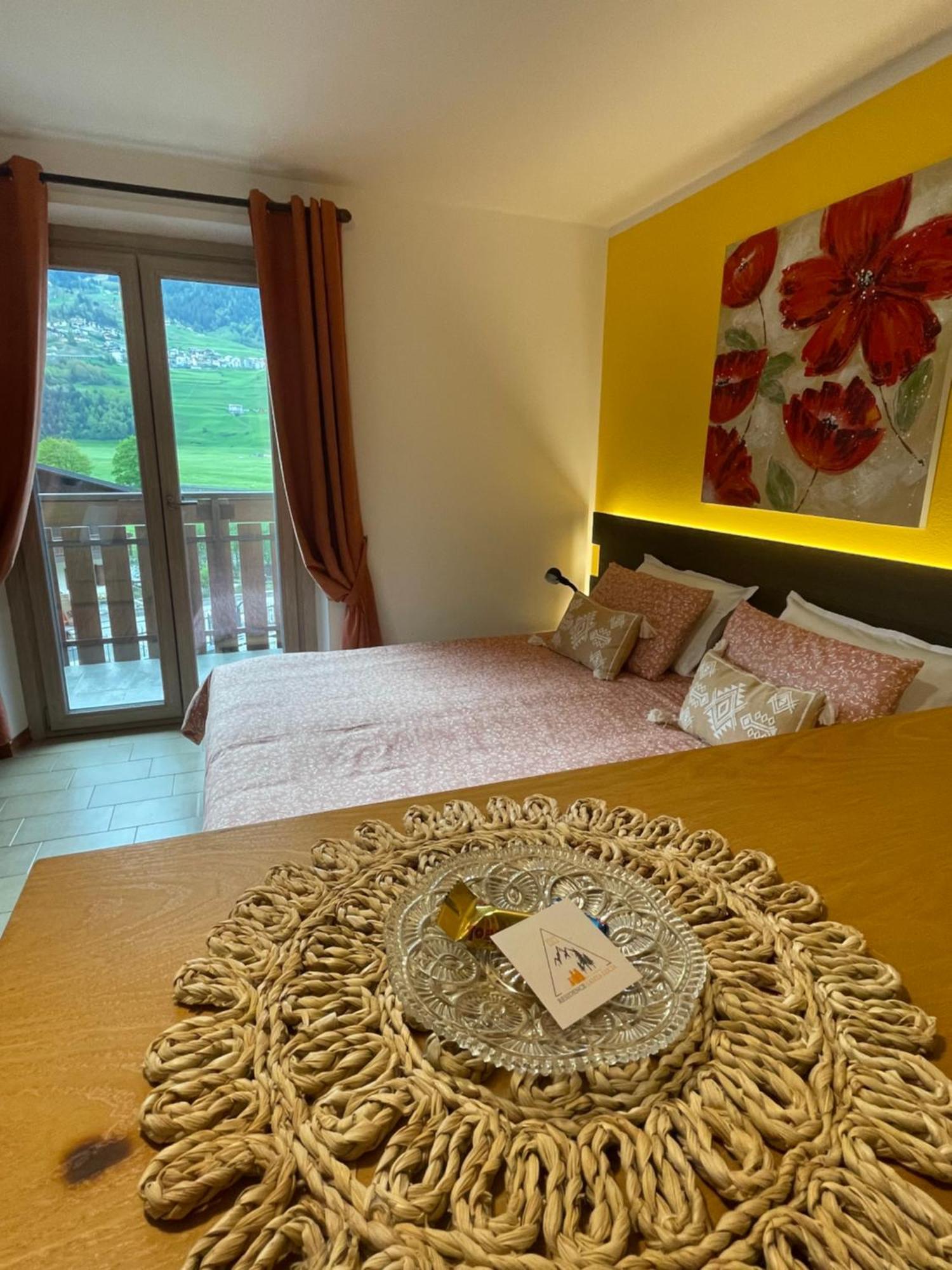 Residence S Lucia - Appartamenti Alle Porte Di Bormio Valdisotto Exterior foto